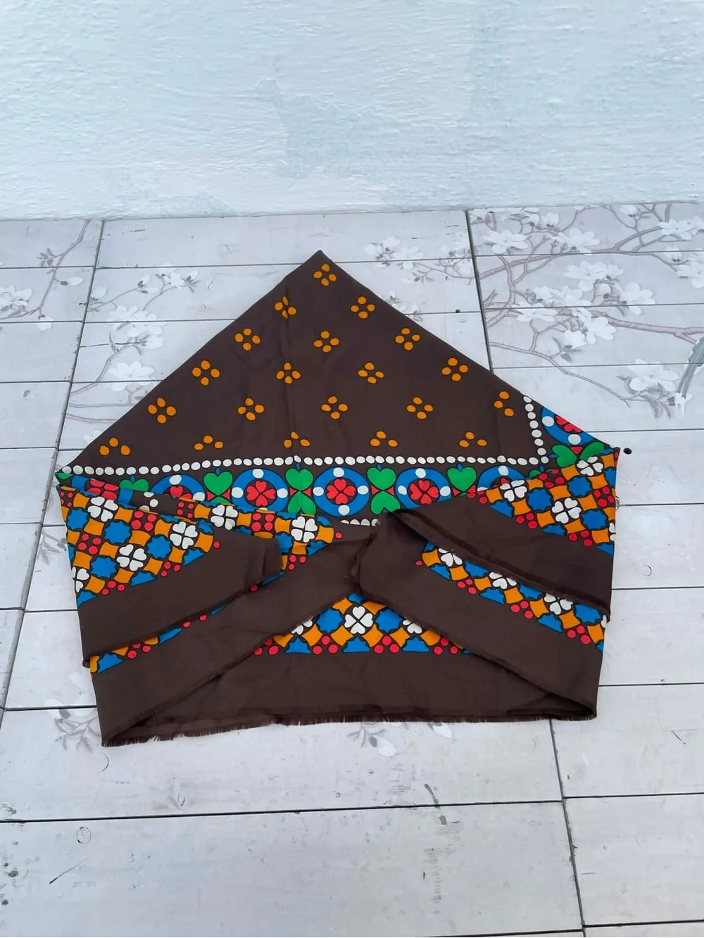 Brown Geometric Floral Print Scarf